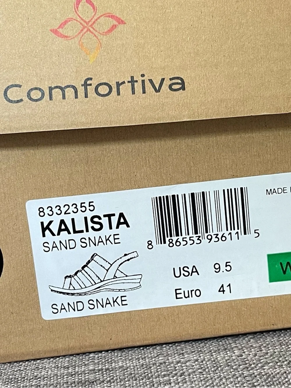 Comfortiva Strappy Sandal 9.5 wide
